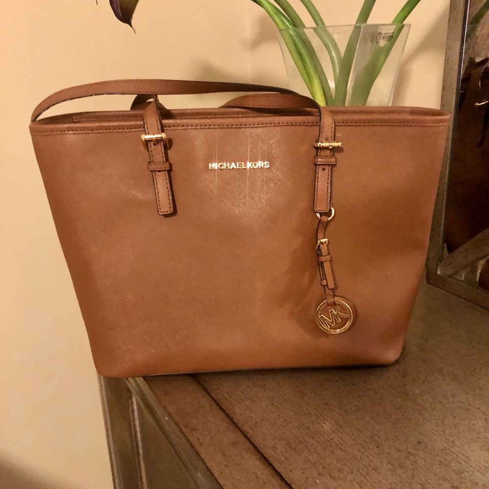 Michael Kors Jet Tote